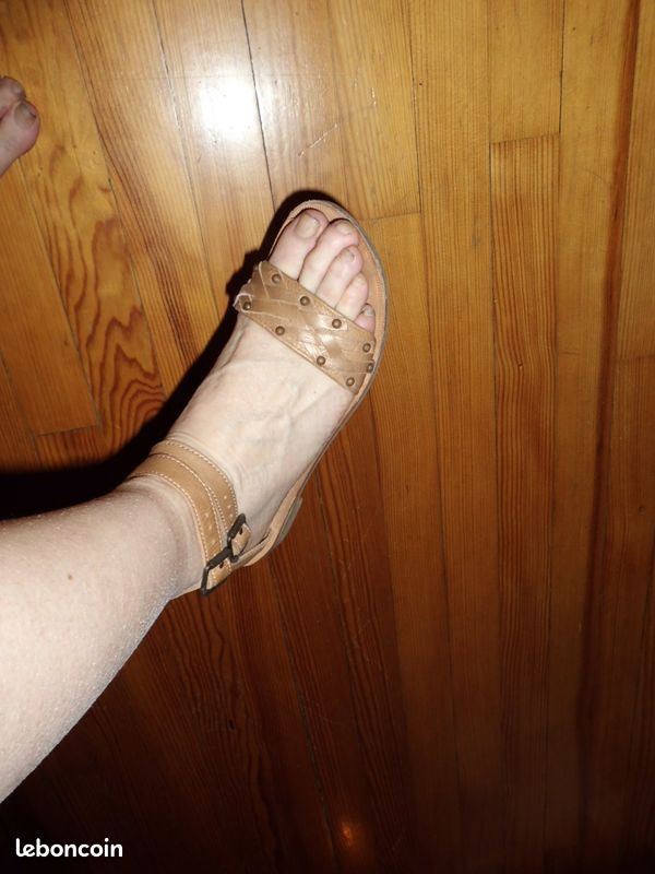 Sandale SHWIK cuir (neuve 80 euros) comme neuves++ (image 2)