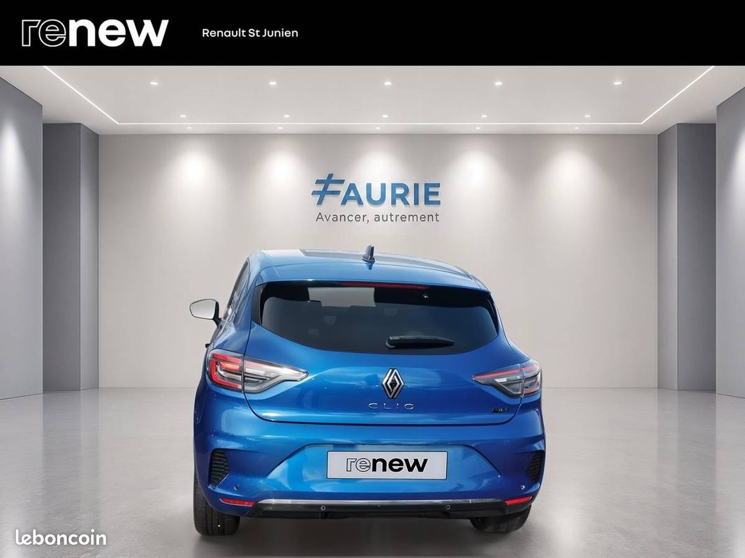RENAULT Clio E-Tech full hybrid 145 ch GSR2 Techno (image 6)