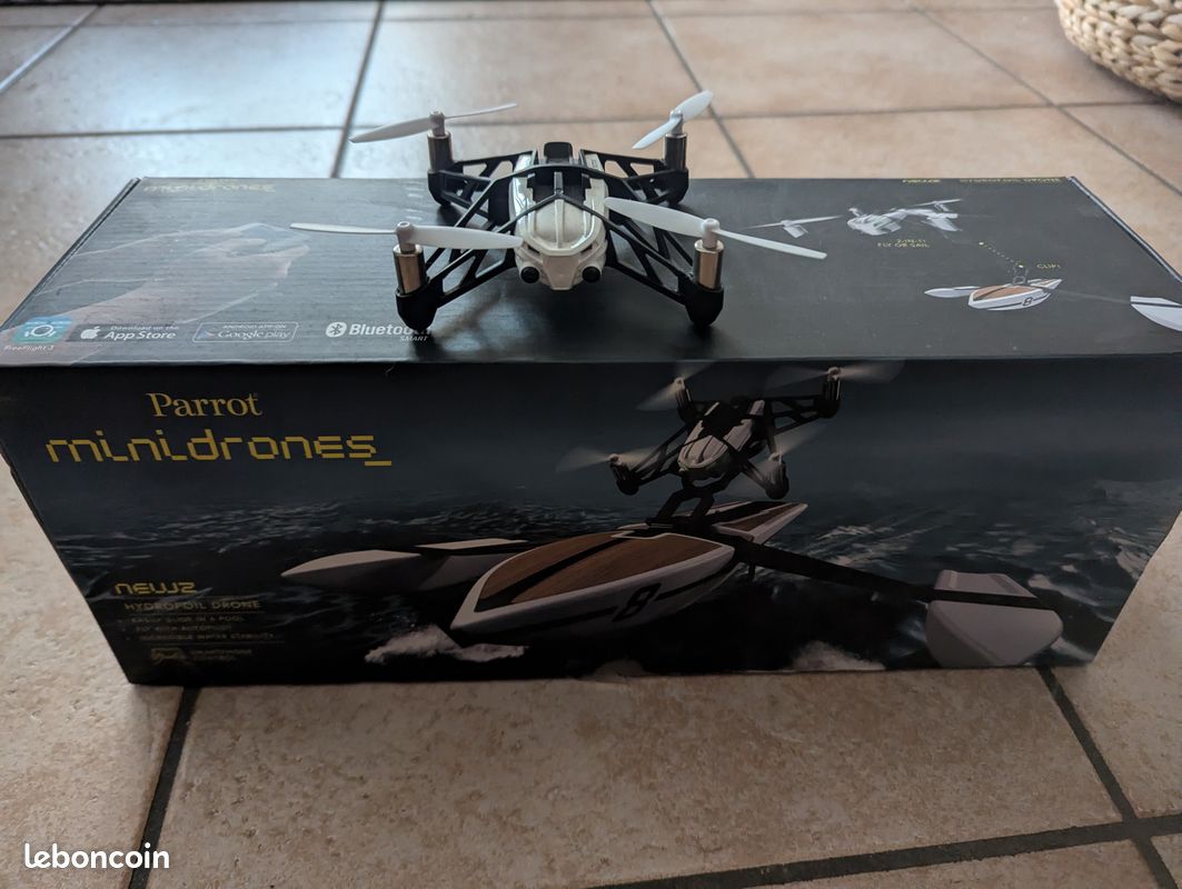 Indoor Drone Minidrones Rolling Spider Parrot Rolling Spider Mini