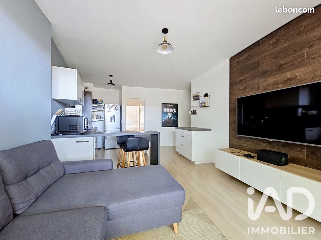 Appartement 2 pièces 45 m² · à Brie-Comte-Robert · 45 m² · 1 000 €