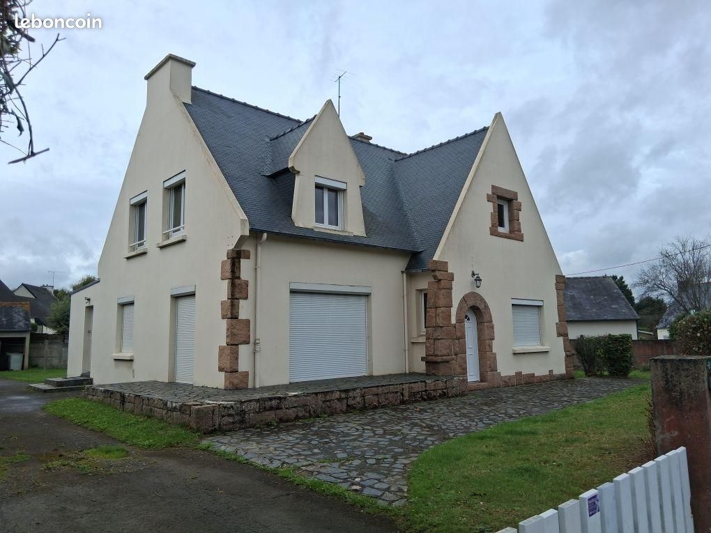Maison 158 m² · à Ploumagoar · 158 m² · 142 250 €