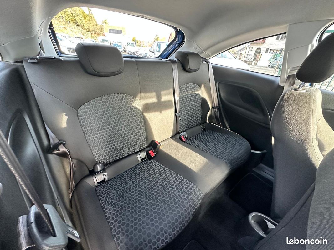 OPEL CORSA ll 1,4 I 75 CV ENJOY MOTEUR A CHAÎNE (image 4)