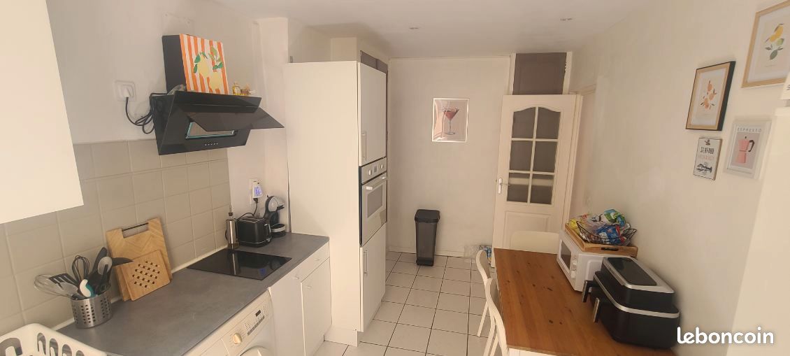 Appartement 2 pièces 52 m² · à Toulon · 52 m² · 705 €