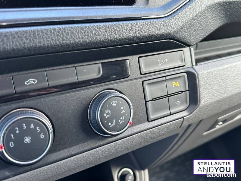 Volkswagen Crafter FOURGON VAN 35 L3H3 2.0 TDI 177 CH BVA BUSINESS (image 30)