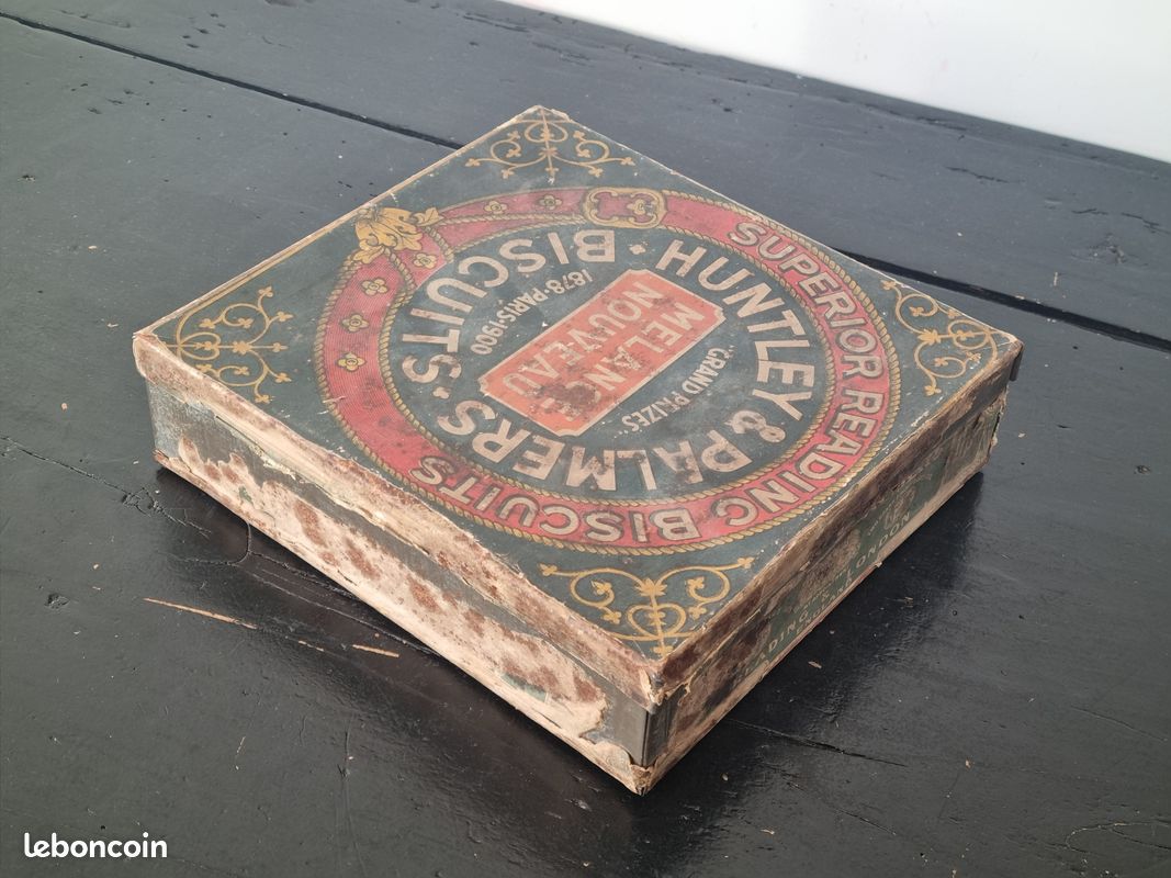 Ancienne boite métal publicitaire Huntley & Palmers Biscuits - Collection