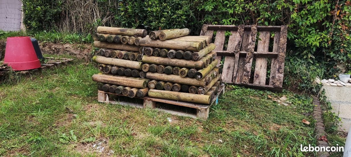 Rondins en bois (image 2)