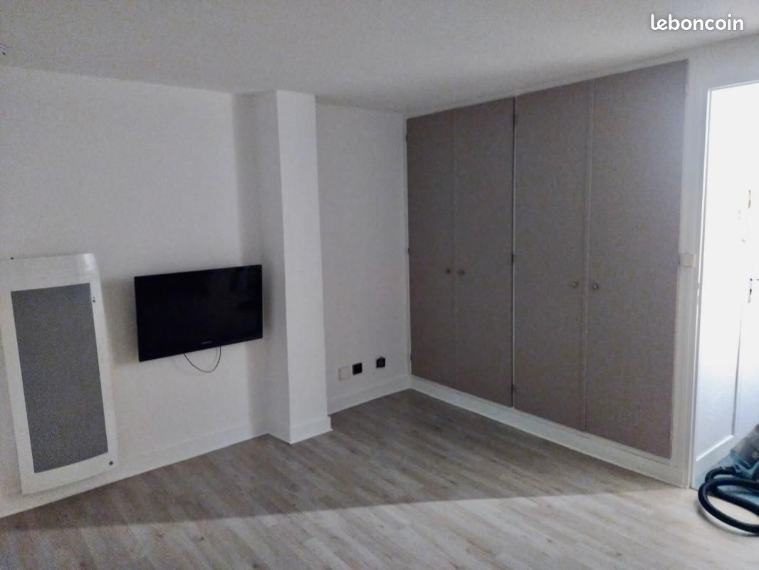 Appartement 1 pièce 18 m² · à Bordeaux · 18 m² · 469 €