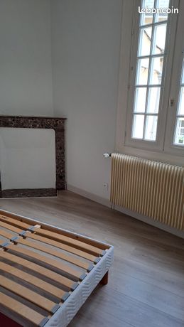 Studio 2 pièces proche vieux château