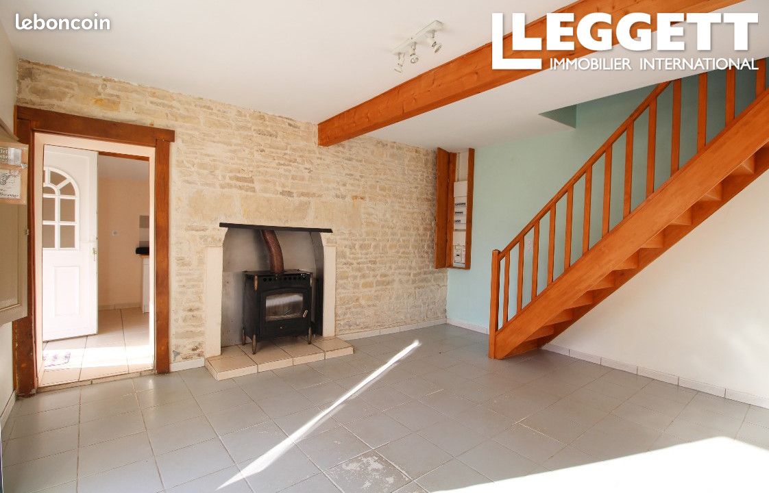 Maison 5 pièces 85 m² - Villemain 79110 (image principale 0)