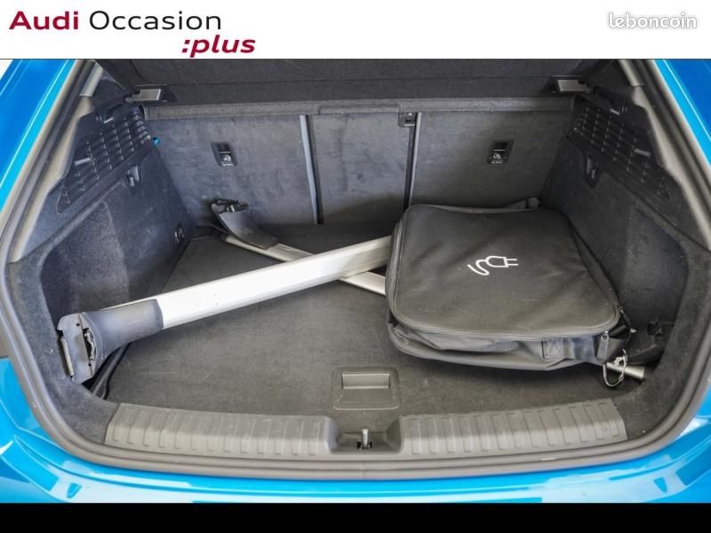 Audi A3 Sportback 45 TFSI e 245ch Competition S tronic 6 (image 8)