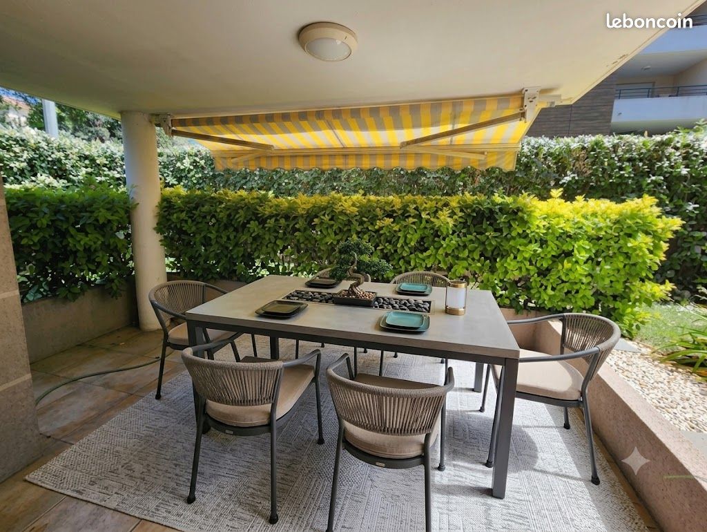 Parking 2 pièces 52 m² · à Saint-Raphaël · 52 m² · 307 000 €