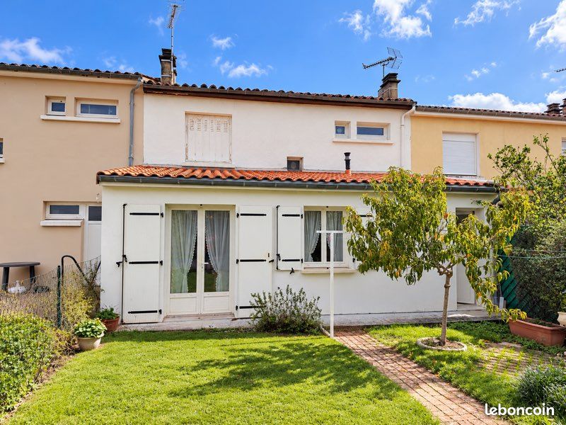 Maison 4 pièces 96 m² · à Ruffec · 96 m² · 97 900 €