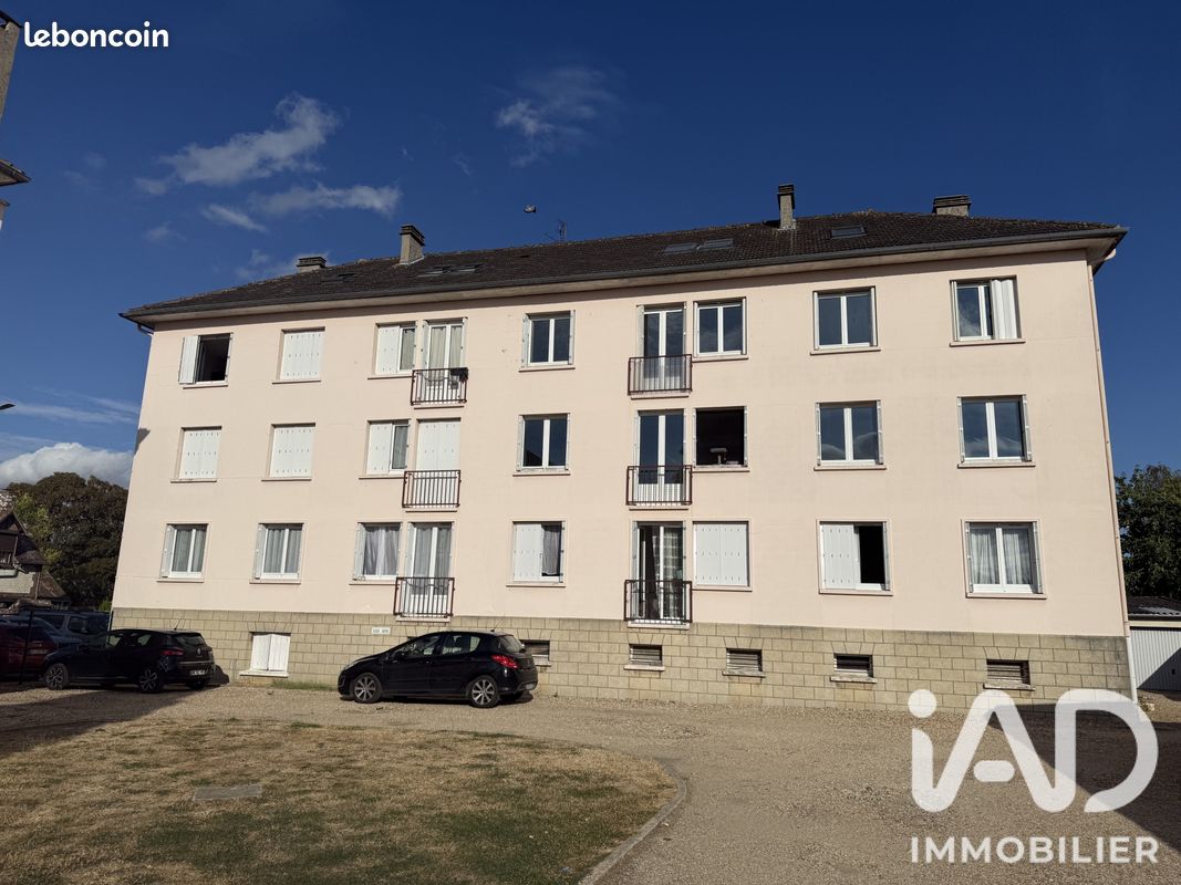 Appartement 5 pièces 88 m² · à Le Vaudreuil · 88 m² · 116 000 €