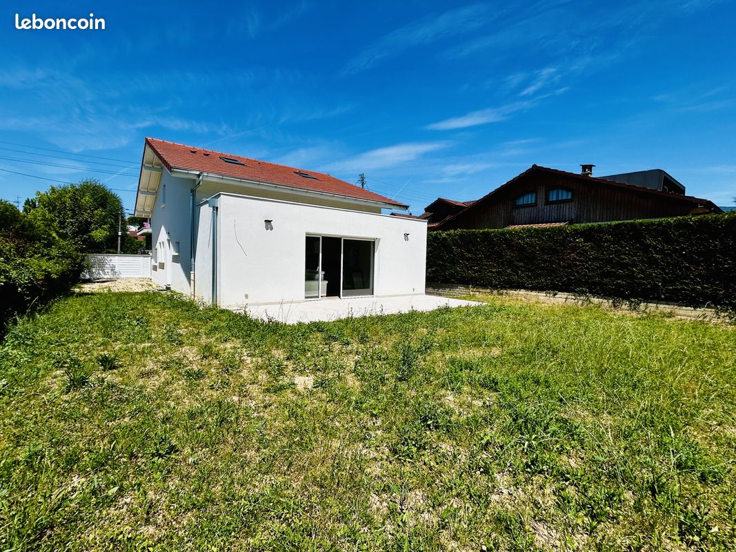 Maison 5 pièces 160 m² · à Ville-la-Grand · 160 m² · 729 000 €