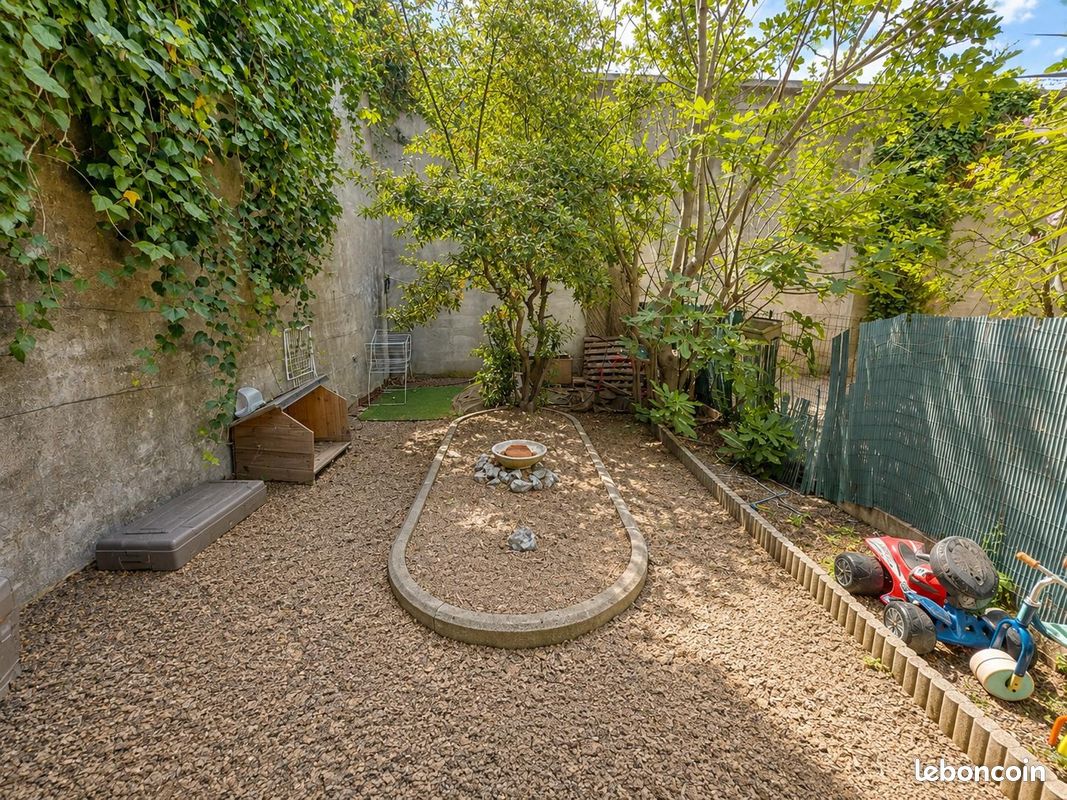 Appartement 4 pièces 74 m² · à Béziers · 74 m² · 359 €/mois