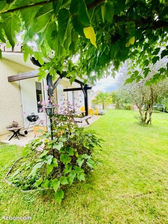 Maison T5 140m2 - SERRES CASTET CENTRE