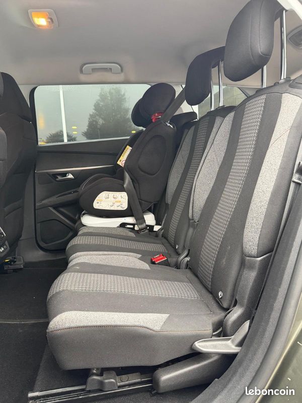 Peugeot 5008 Active Business HDI 130cv EAT8 (image 20)