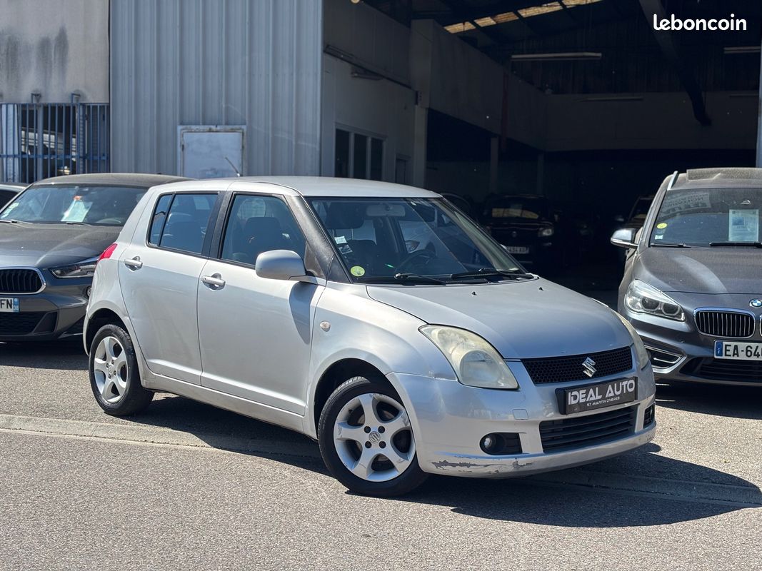 Suzuki Swift 4x4 1.3 VVT 92ch GLX 5P (image 5)