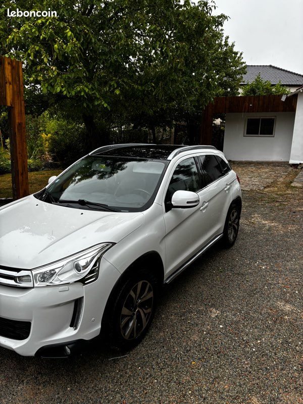 C4 aircross Exclusive (image 1)