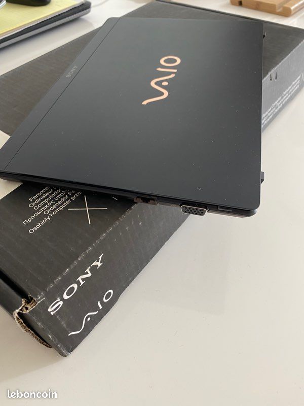 Sony VAIO ultra-fin (image 1)