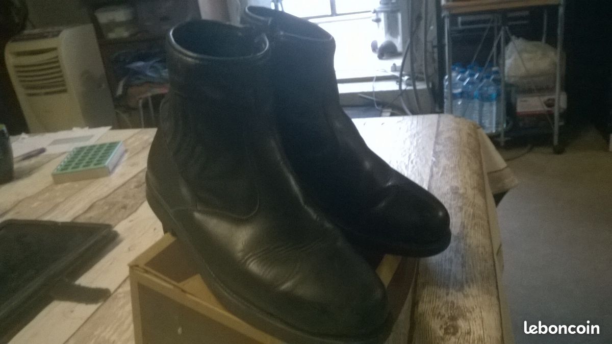 Bottines fourrées idéal hiver 44 (image 1)