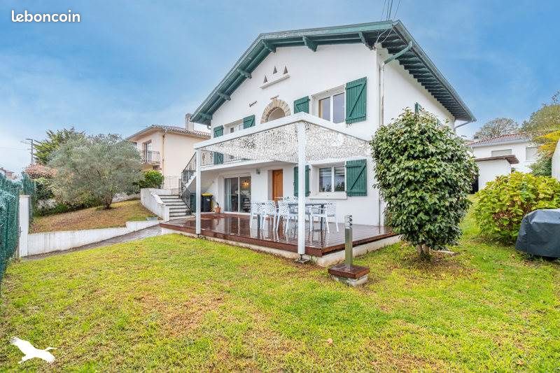 Maison 5 pièces 180 m² · à Biarritz · 180 m² · 1 033 600 €