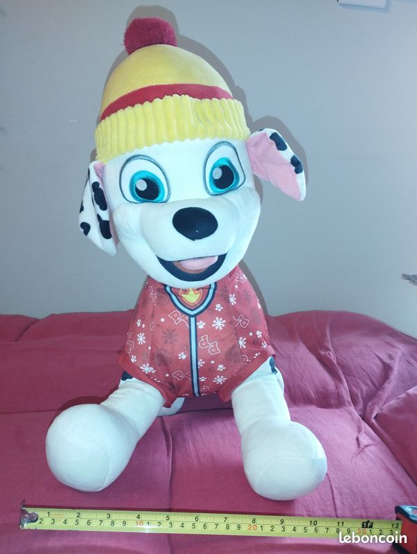 Pat patrouille, grosse peluche Marcus-Pas d'envoi - (image 3)