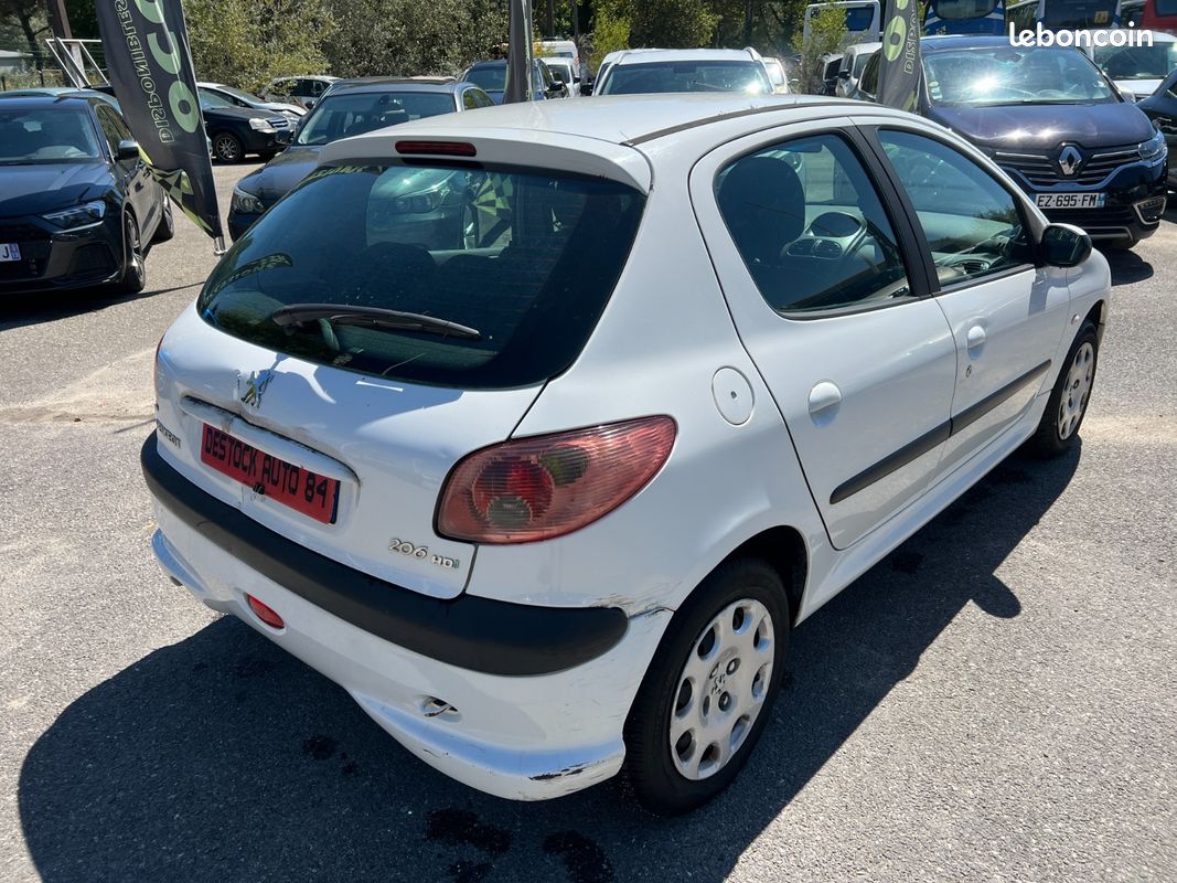 Peugeot 206 Affaire Pack CD (image 3)