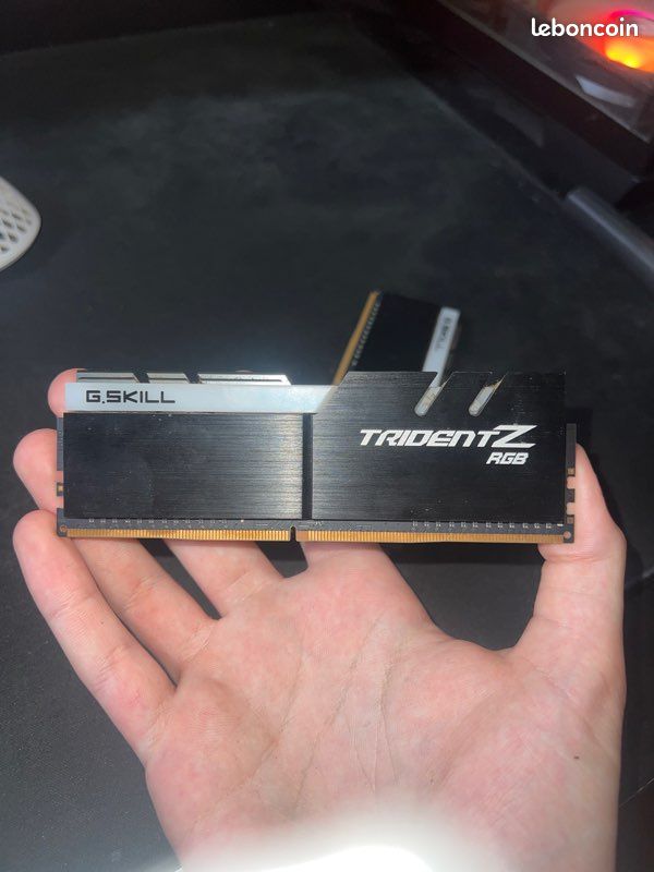 2x8 G GSkill Trident Z DDR4 3000 RGB (image 2)