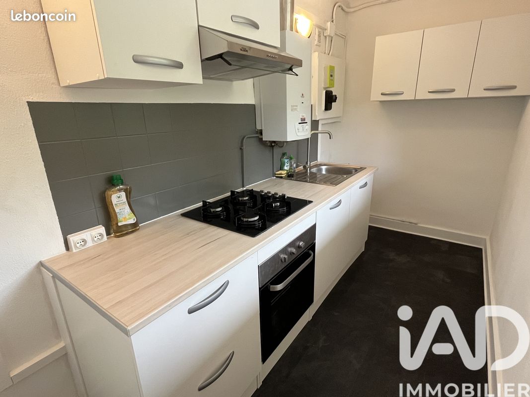 Appartement 3 pièces 52 m² · à Nîmes · 52 m² · 690 €