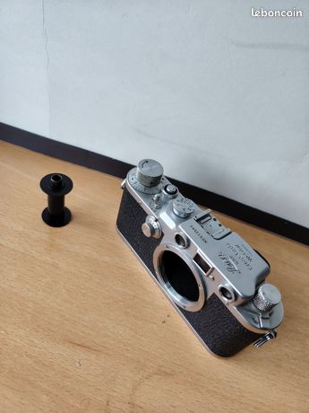 Leica IIIc Kamera. Nur Gehäuse. #497429. Circa 1950 Sharkskin