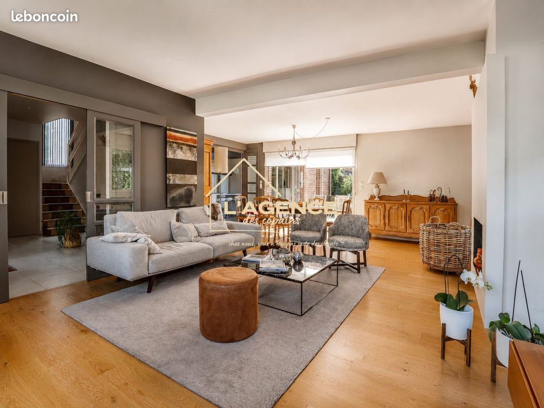 Maison 7 pièces 200 m² · à Hazebrouck · 200 m² · 608 000 €