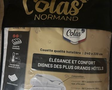Colas Normand 53130253 Piumino Antiacaro e Antibatterico, Temperato, 240 x 220 cm, Azione di Lunga Durata, Perfetta Igiene, Microfibra, Morbido e Confortevole, Lavabile, Made in France, Bianco