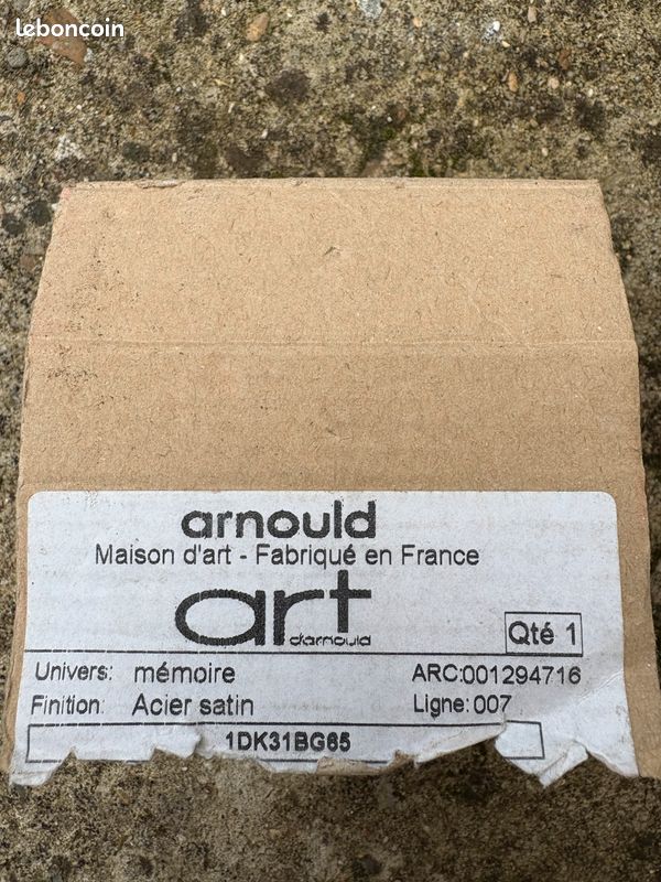 AR67103 Va-et-vient + poussoir à levier 1 poste - Mémoire Acier Brossé