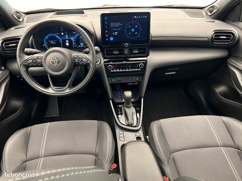 Toyota Yaris Cross Hybride 130h Première (image 11)