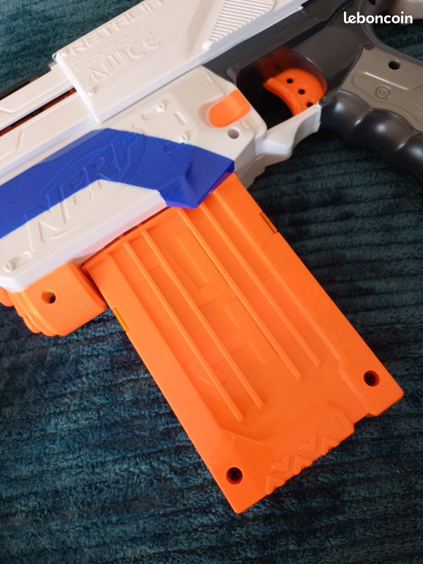 Nerf retaliator elite avec des missiles et ses accessoires pistolet (image 5)