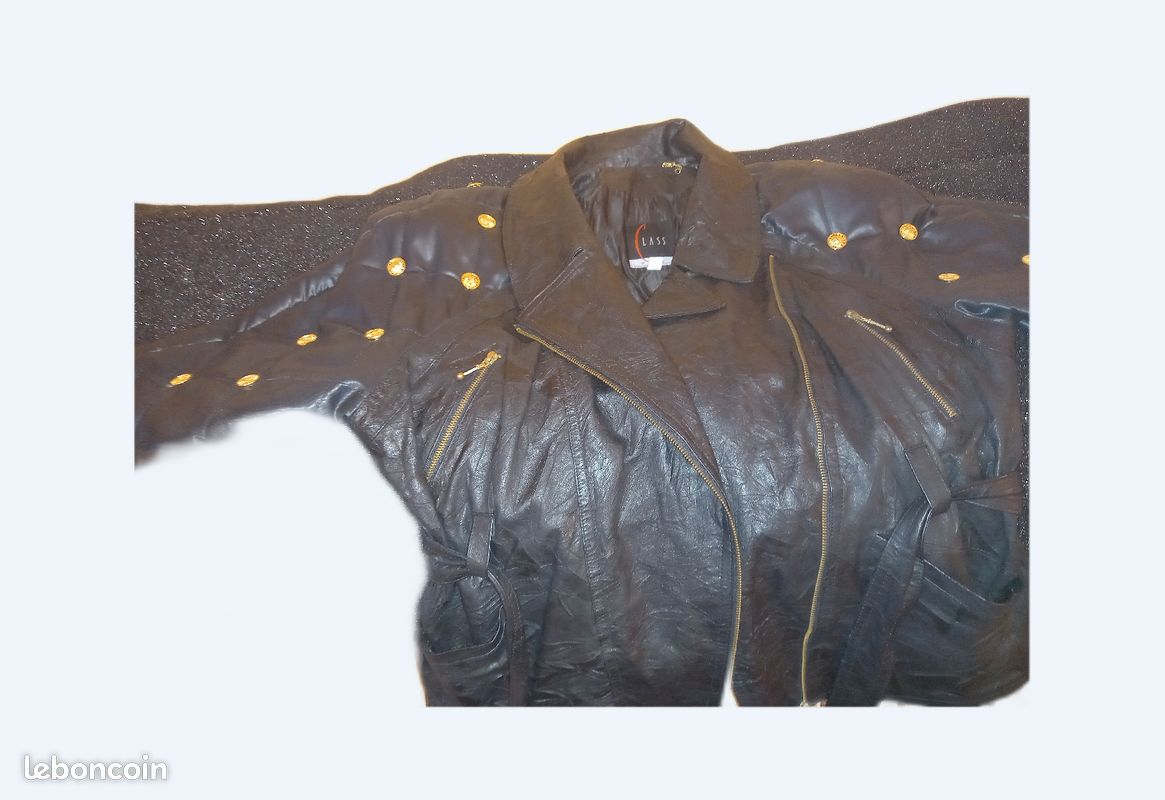 Veste en cuir femme grande taille (image 1)