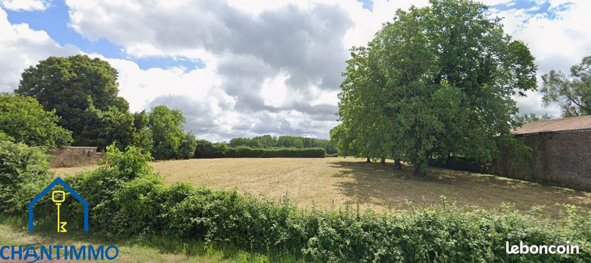 Terrain 3350 m² · à La Réorthe · 3 350 m² · 55 900 €