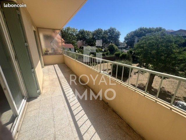 Appartement 2 pièces 48 m² · à Six-Fours-les-Plages · 48 m² · 165 000 €
