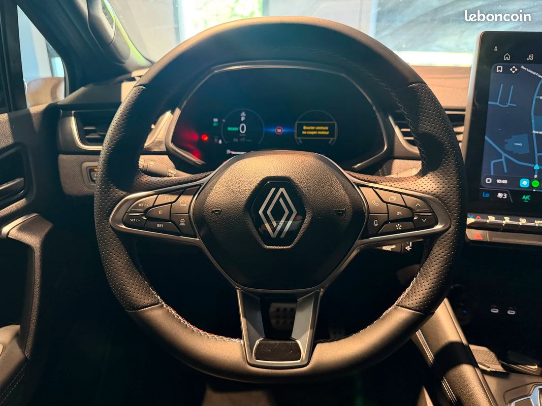 Renault CAPTUR (image 14)