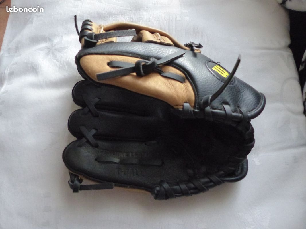 Gant De Baseball Enfant MAG PEE WEE PW1197 - Cuir Brut - Gaucher - Occasion