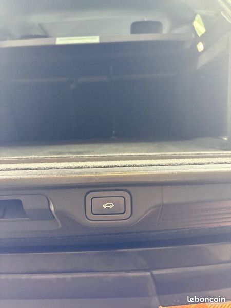 Land-rover RANGE ROVER 4.4 SDV8 339CH VOGUE LWB MARK VII (image 27)