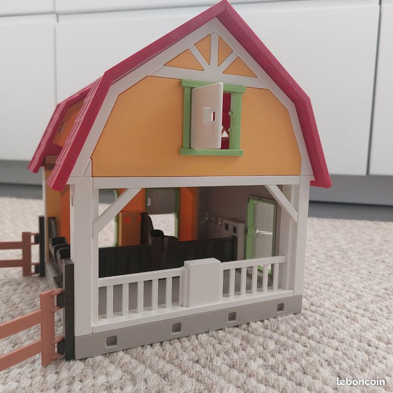 Playmobil écurie (image 1)
