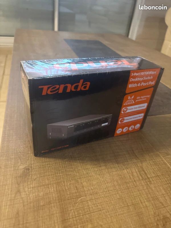 Switch Ethernet PoE Tenda TEF1105P-4-38W neuf sous blister (image 2)