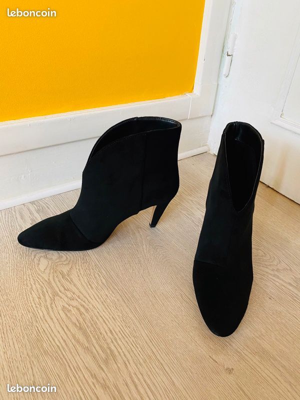 Bottines à talon H&M noir en suédine Chaussures