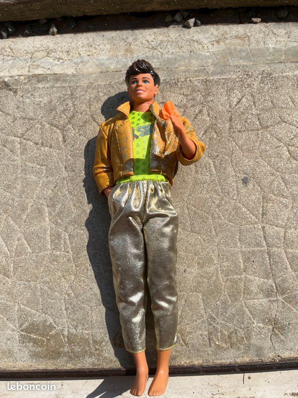 Poupées Barbies vintage (image 5)