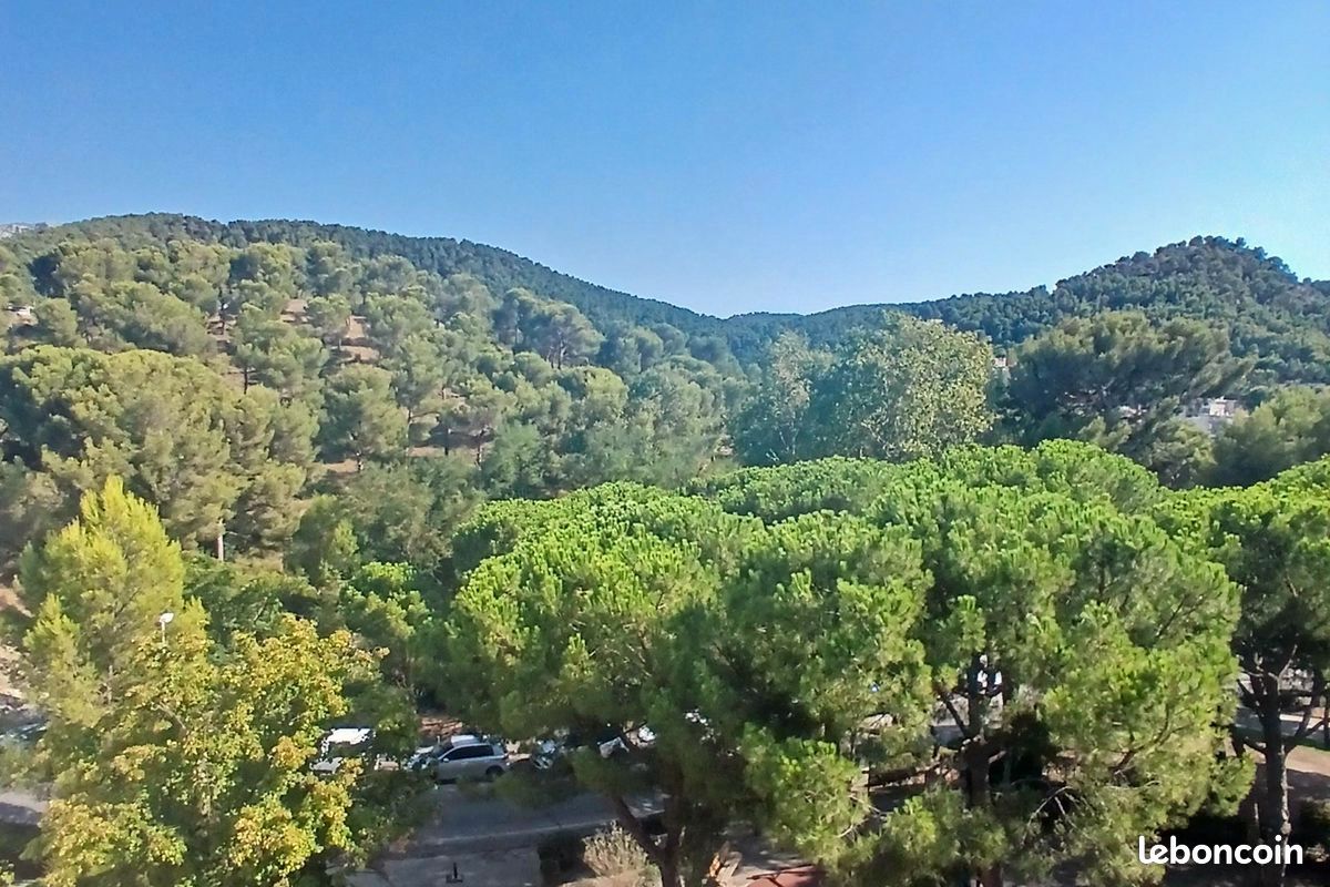Appartement 4 pièces 83 m² · à Marseille · 83 m² · 250 000 €
