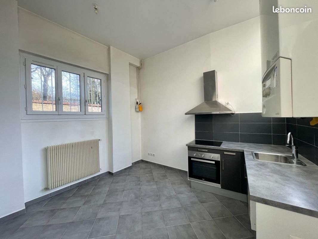 Appartement 2 pièces 27 m² · à Saint-Maurice · 27 m² · 833 €/mois