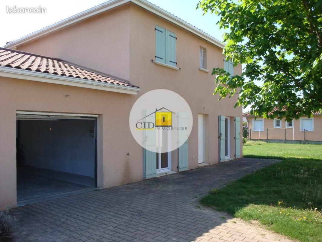 Maison a louer saint-priest - 6 pièce(s) - 110 m2 - Surfyn