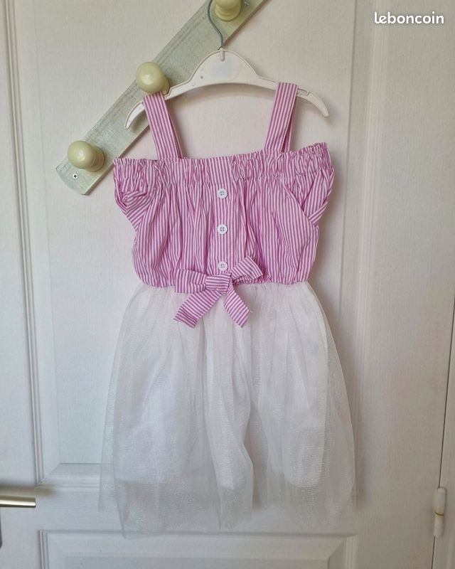 Gros lot 28 vêtements fille 6-7 ans (image 7)